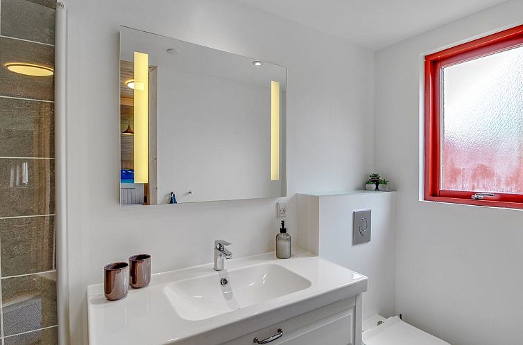 Vakantiehuis "Cristina" -  from the sea