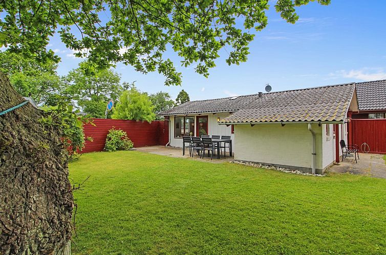 Vakantiehuis "Cristina" -  from the sea