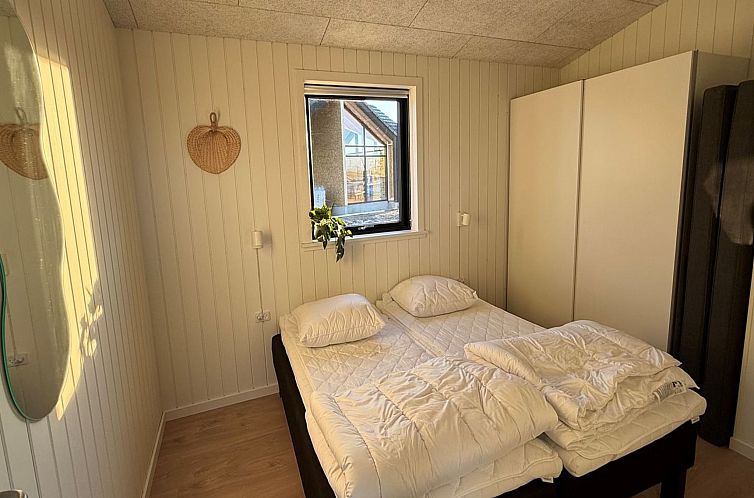 Vakantiehuis "Marten" - 500m from the sea