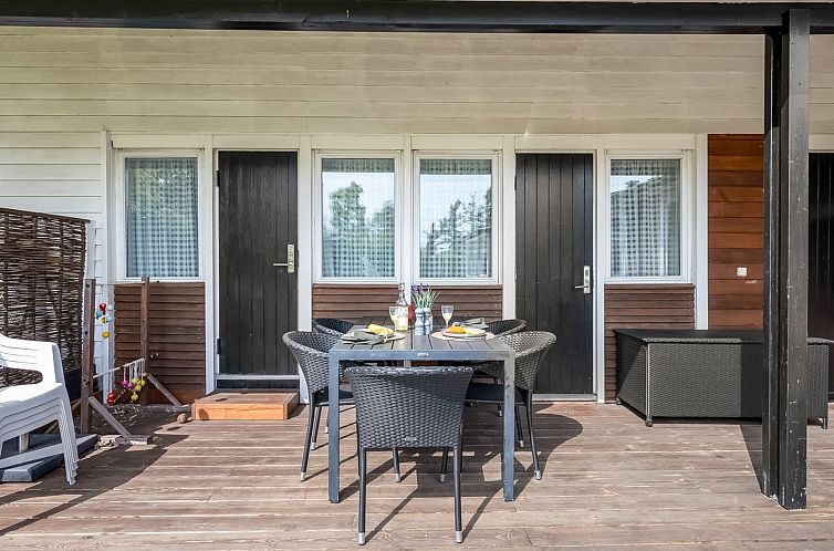 Vakantiehuis "Teija" - 300m from the sea