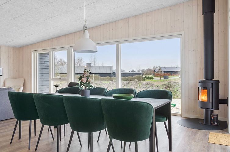 Vakantiehuis "Harrieth" - 300m from the sea