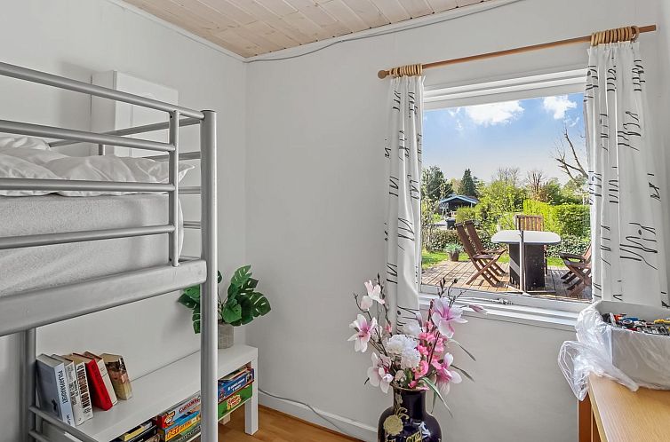 Vakantiehuis "Carit" - 80m from the sea