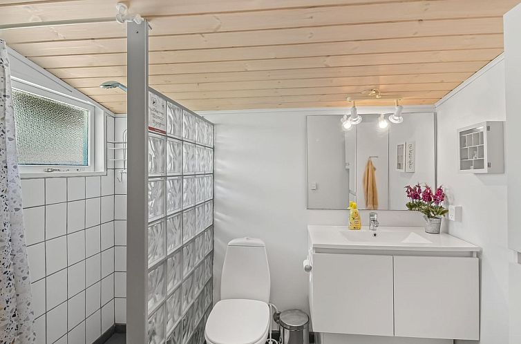 Vakantiehuis "Carit" - 80m from the sea