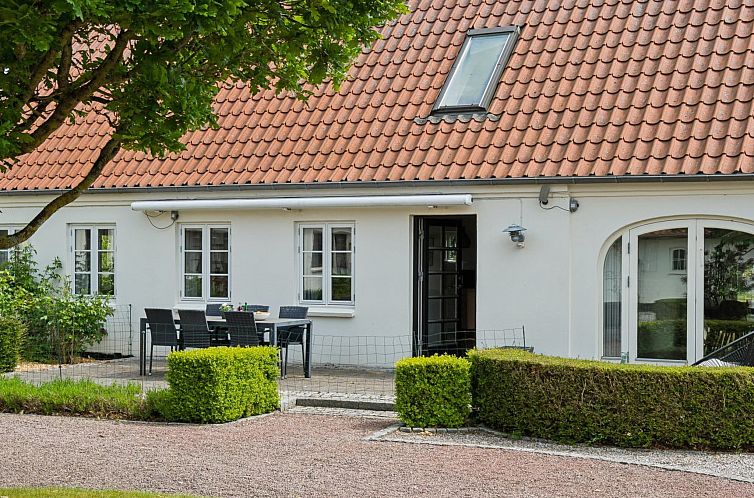 Vakantiehuis "Malinda" - 500m from the sea