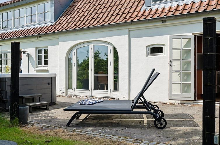 Vakantiehuis "Malinda" - 500m from the sea