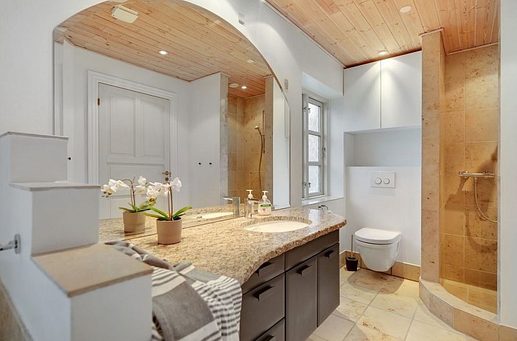 Vakantiehuis "Malinda" - 500m from the sea