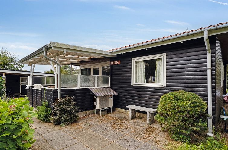 Vakantiehuis "Rikus" - 300m from the sea