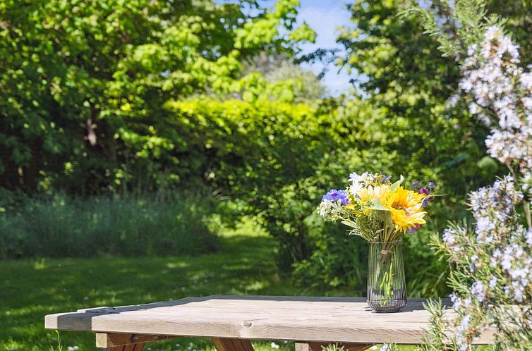 Vakantiehuis "Deljan" - 200m from the sea