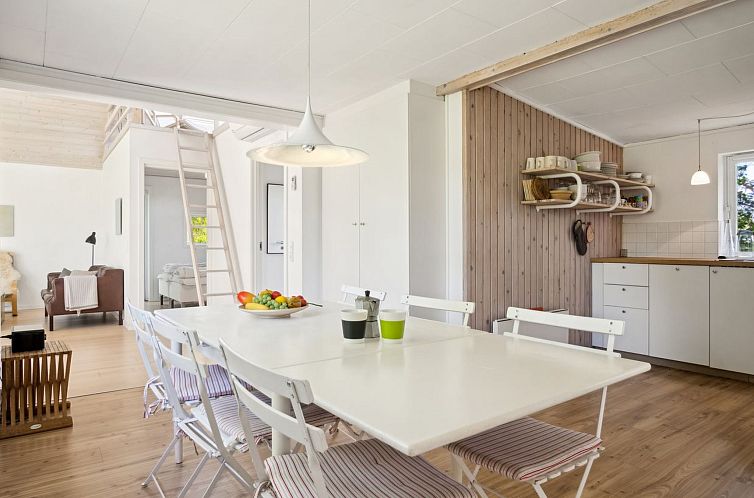 Vakantiehuis "Deljan" - 200m from the sea