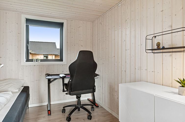 Vakantiehuis "Brothir" - 500m from the sea