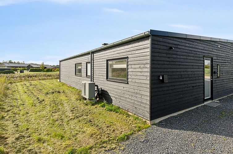 Vakantiehuis "Harrieth" - 300m from the sea