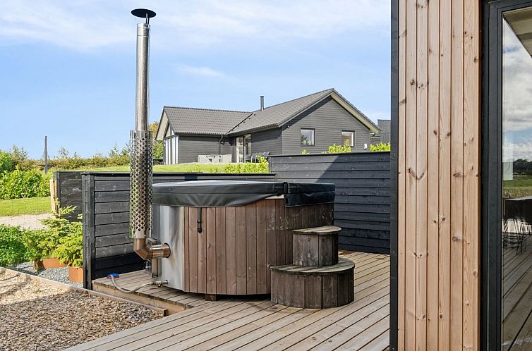 Vakantiehuis "Harrieth" - 300m from the sea