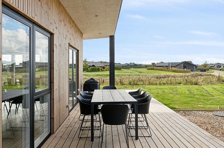 Vakantiehuis "Harrieth" - 300m from the sea