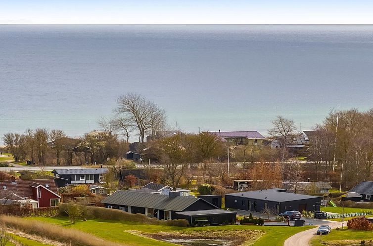 Vakantiehuis "Kato" -  from the sea