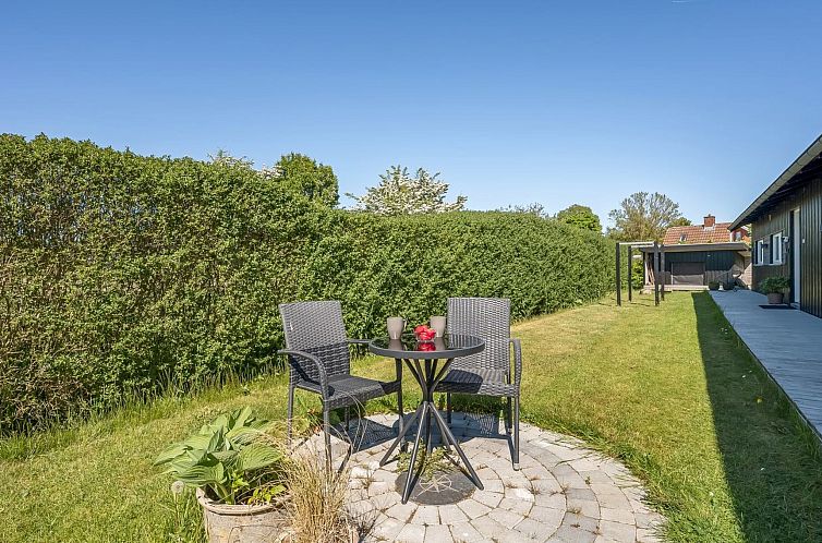 Vakantiehuis "Kato" -  from the sea