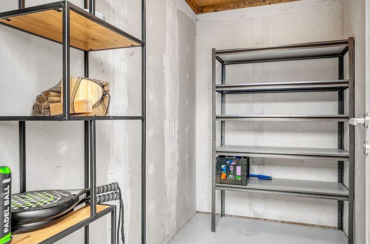 Vakantiehuis "Kato" -  from the sea