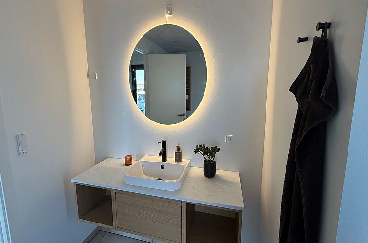 Vakantiehuis "Marten" - 500m from the sea