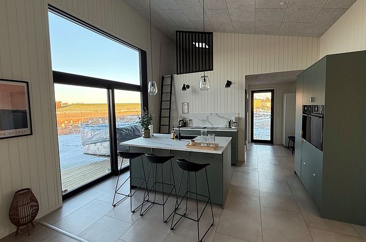 Vakantiehuis "Marten" - 500m from the sea