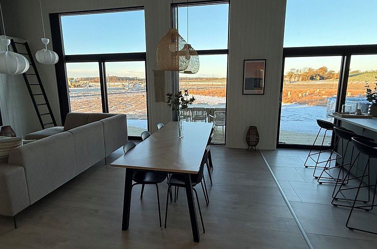 Vakantiehuis "Marten" - 500m from the sea