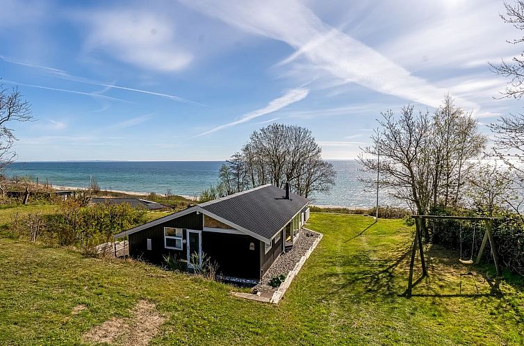 Vakantiehuis "Stefan" - 50m from the sea