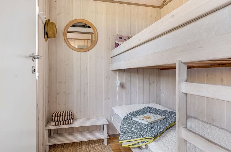 Vakantiehuis "Stefan" - 50m from the sea