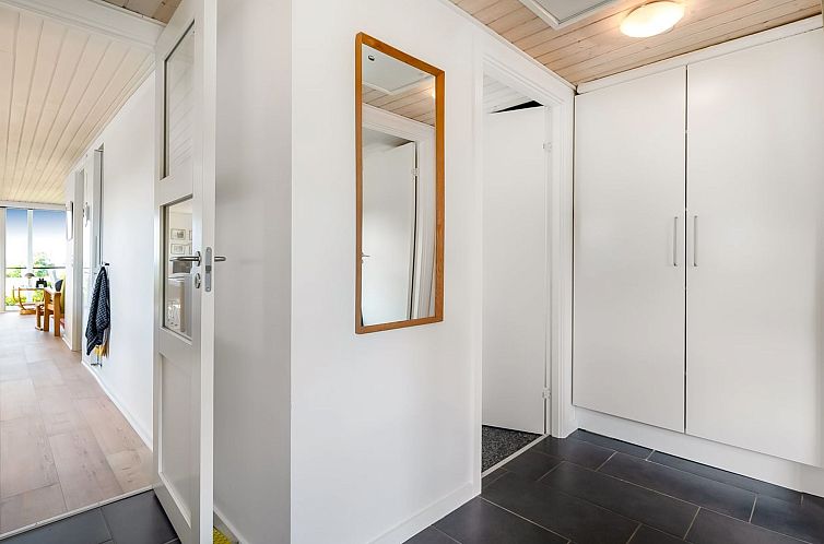 Vakantiehuis "Akira" - 250m from the sea