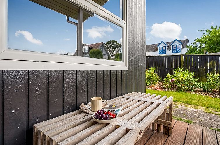 Vakantiehuis "Akira" - 250m from the sea