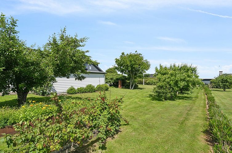 Vakantiehuis "Alona" - 90m from the sea