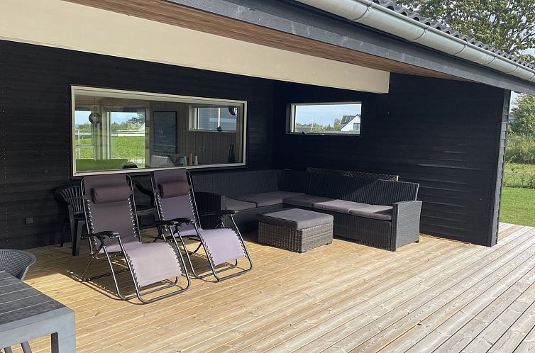 Vakantiehuis "Siljan" - 400m from the sea