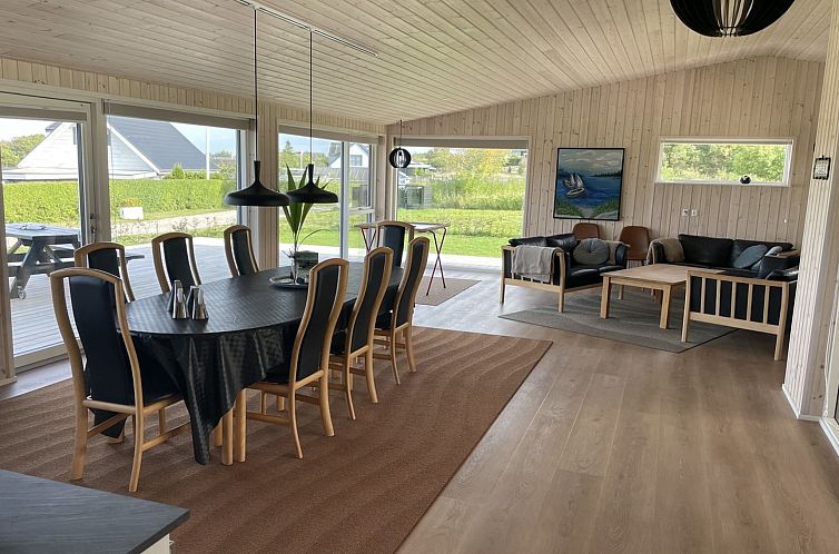 Vakantiehuis "Siljan" - 400m from the sea