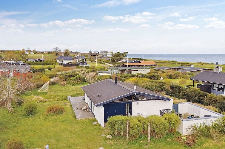 Vakantiehuis "Malena" - 175m from the sea