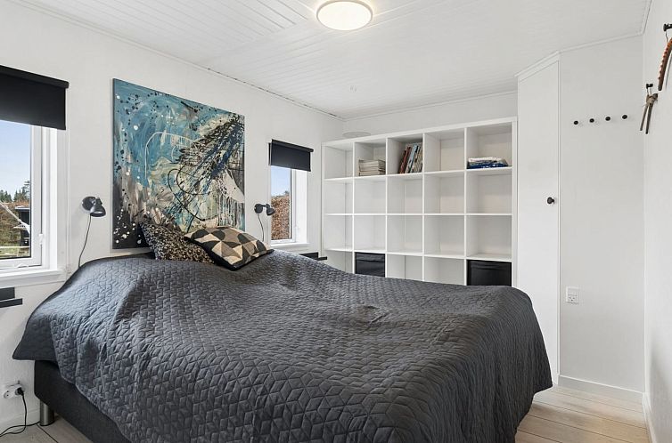 Vakantiehuis "Ally" - 1.2km from the sea