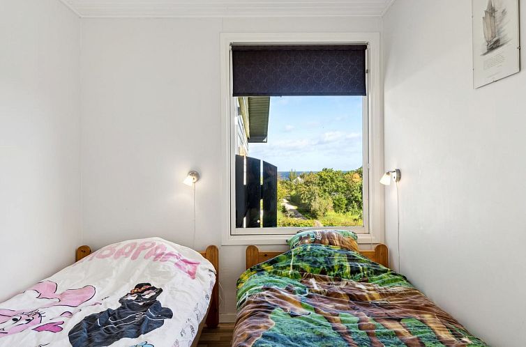 Vakantiehuis "Eliana" - 300m from the sea