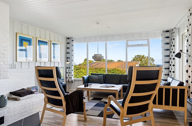 Vakantiehuis "Eliana" - 300m from the sea