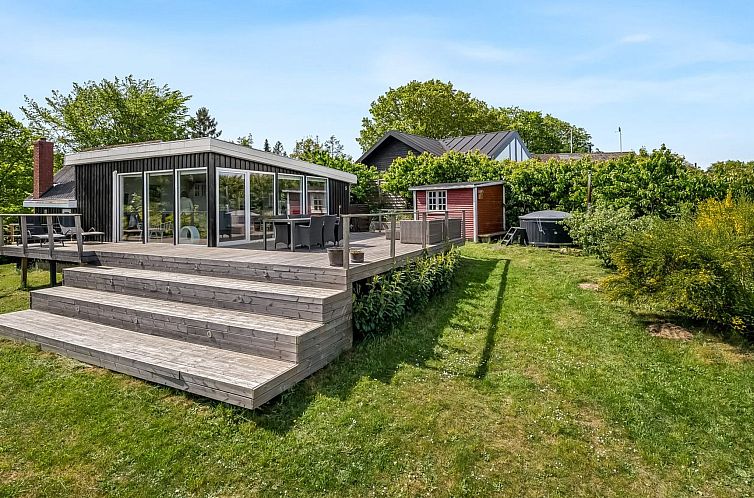 Guest house 0182517 - Holiday property Central Jutland - Vakantiehuis "Shaya" - 325m from the sea