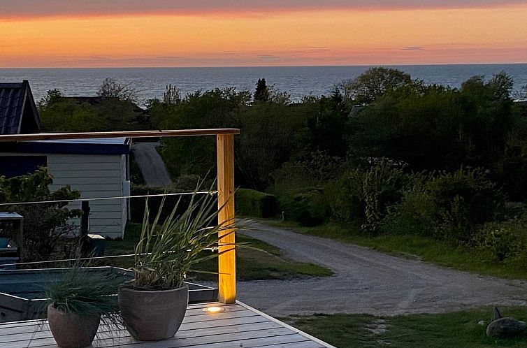Vakantiehuis "Shaya" - 325m from the sea