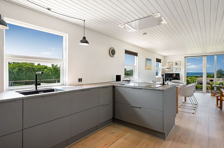 Vakantiehuis "Akira" - 250m from the sea