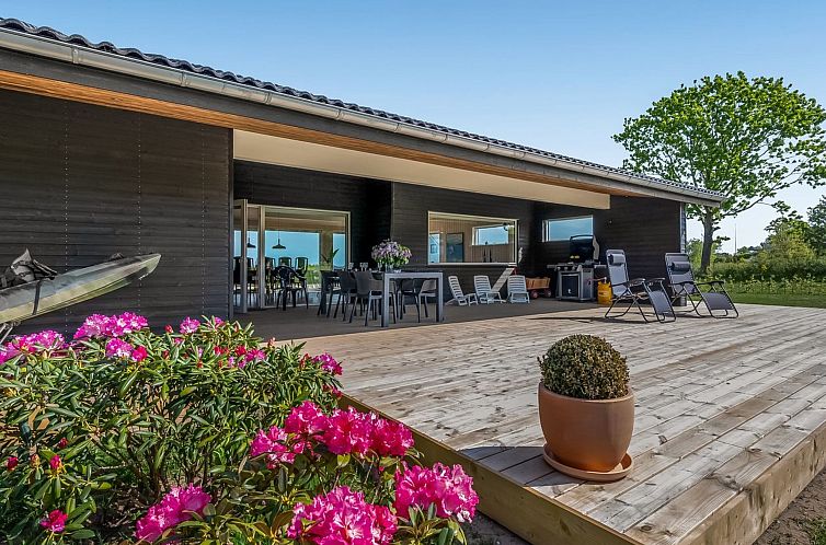 Vakantiehuis "Siljan" - 400m from the sea