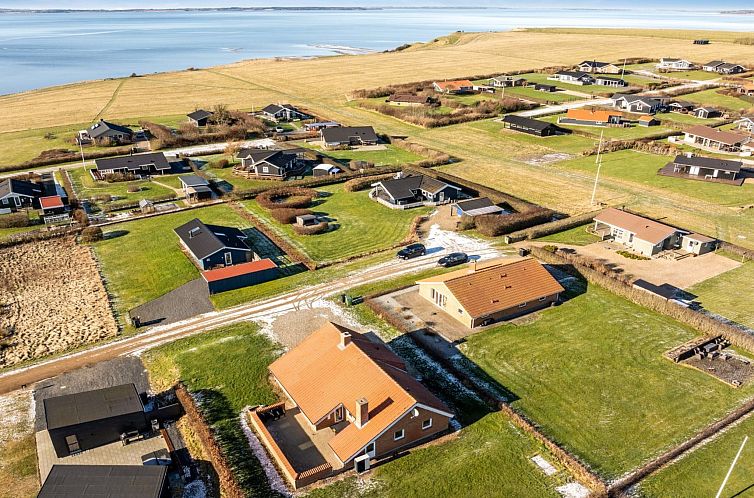 Vakantiehuis "Nikolce" - 300m to the fjord