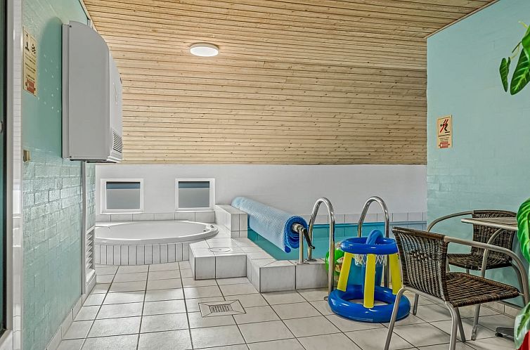 Vakantiehuis "Nikolce" - 300m to the fjord