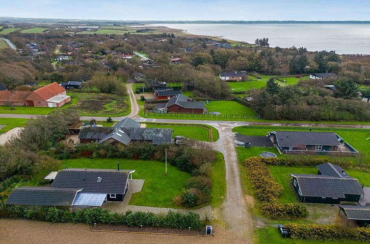 Vakantiehuis "Ensio" - 300m to the fjord