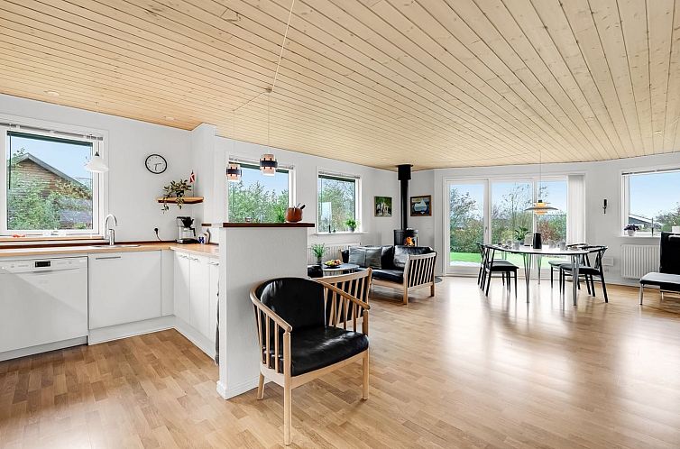 Vakantiehuis "Ensio" - 300m to the fjord