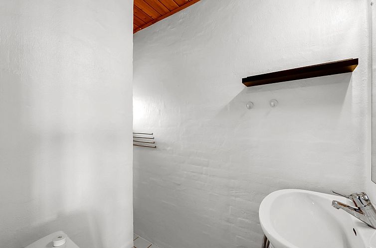 Vakantiehuis "Kirsa" - 200m to the fjord