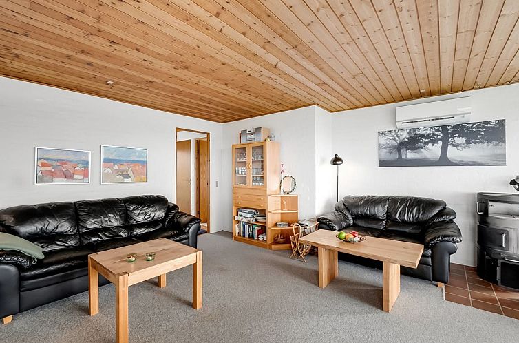 Vakantiehuis "Kirsa" - 200m to the fjord