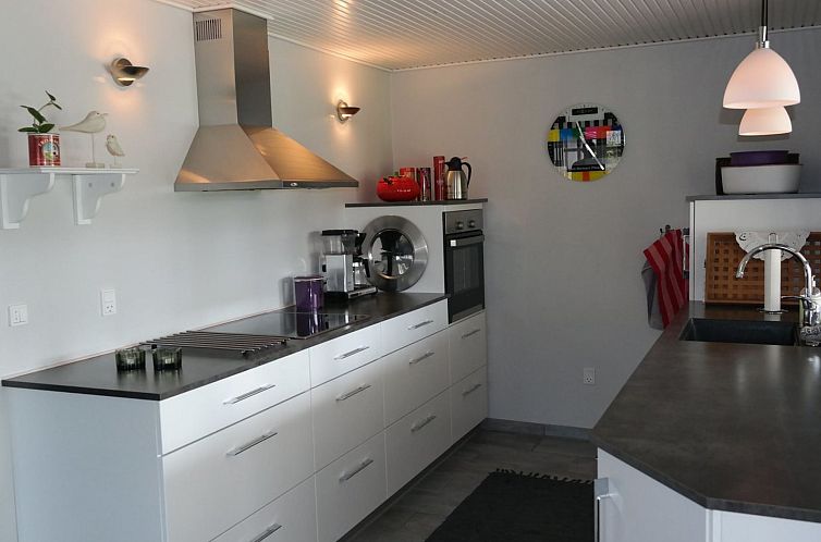 Vakantiehuis "Assarina" - 300m to the fjord