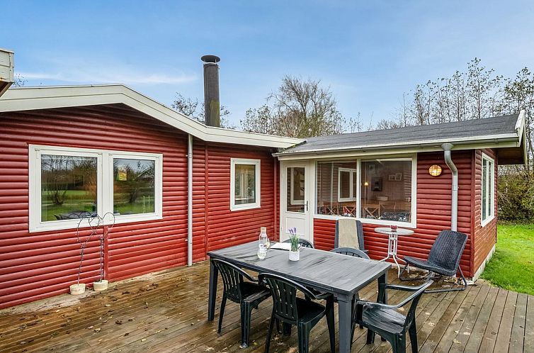 Vakantiehuis "Scarlet" - 400m to the fjord
