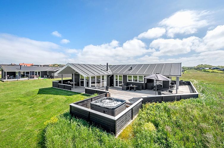 Guest house 0182718 - Holiday property Central Jutland - Vakantiehuis "Nahel" - 150m to the fjord