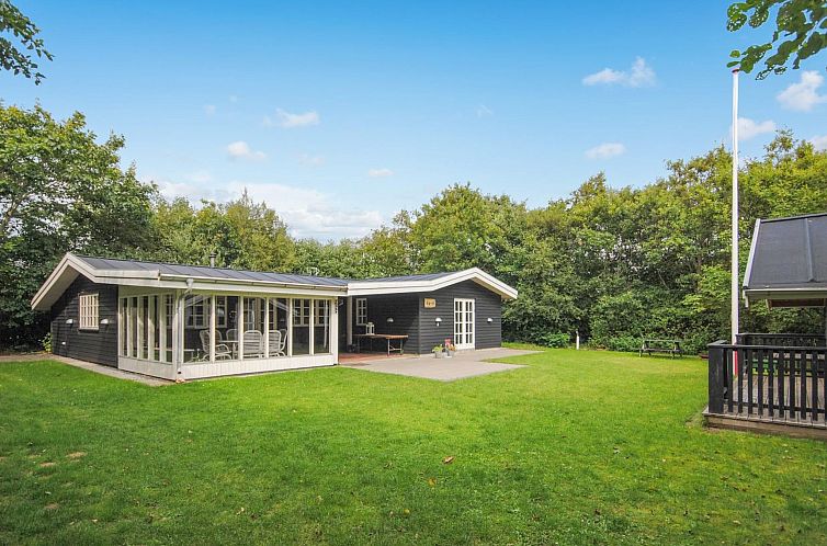 Vakantiehuis "Dunja" - 200m to the fjord