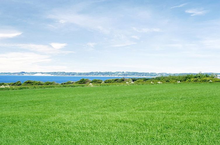 Vakantiehuis "Brynjolf" - 350m to the fjord