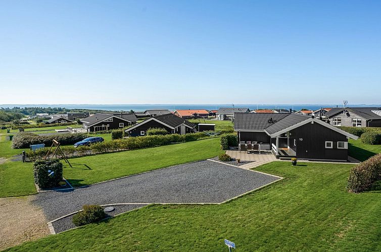 Vakantiehuis "Brynjolf" - 350m to the fjord